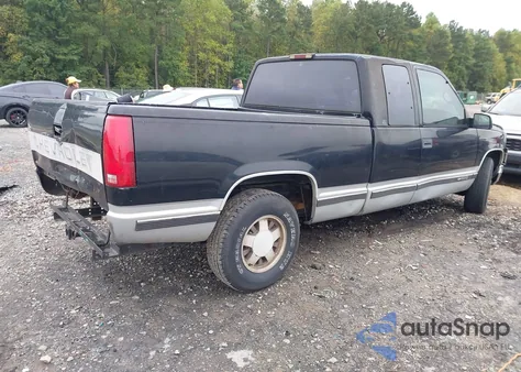 1997 Chevrolet C1500 Fleetside z USA, uszkodzony, nr VIN 1GCEC19M4VE159235